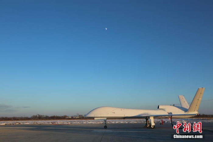 中國(guó)WJ-700無(wú)人機(jī)首飛成功 具備空對(duì)面精確打擊作戰(zhàn)能力