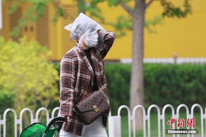 風沙雷雨電齊聚 北京天氣很復雜