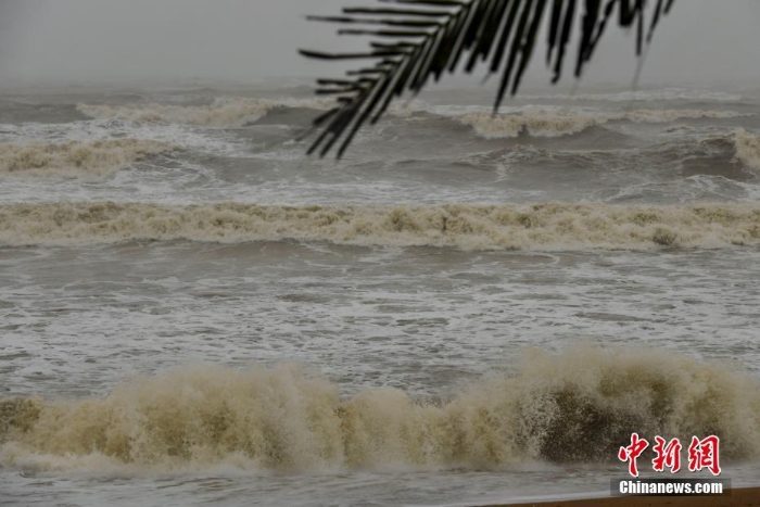 臺風(fēng)“圓規(guī)”登陸海南博鰲