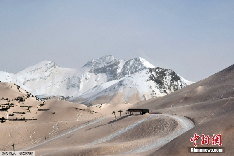 法國遭遇沙塵暴 滑雪勝地被沙塵覆蓋