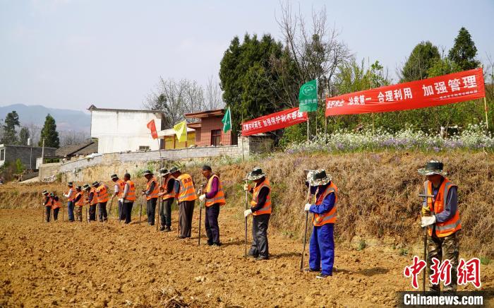 貴州可樂遺址迎最大規(guī)?？脊趴碧浆F(xiàn)已發(fā)現(xiàn)遺跡現(xiàn)象百余處