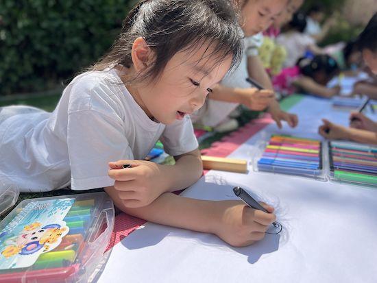 濟(jì)南市天橋區(qū)桑梓中心幼兒園開展六一兒童節(jié)主題活動(dòng)