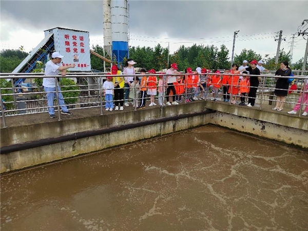 中信環(huán)境技術(shù)：污水廠開放日，小實驗有大能量