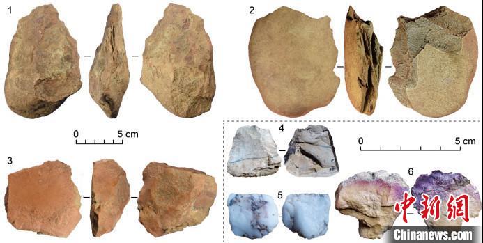 圖為香格里拉地區(qū)調(diào)查發(fā)現(xiàn)的石制品。　云南省文物考古研究所供圖