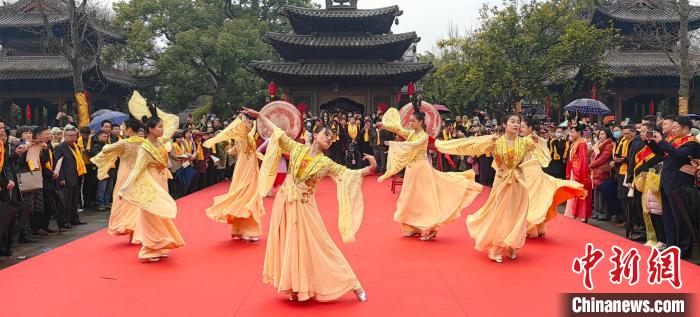 獻祭舞 西湖景區(qū)水域管理處 供圖