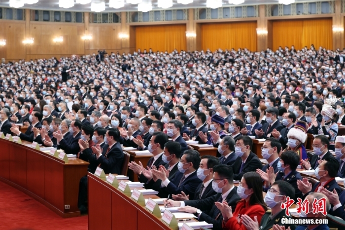 3月5日，十四屆全國人大一次會議在北京人民大會堂開幕。中新社記者 盛佳鵬 攝