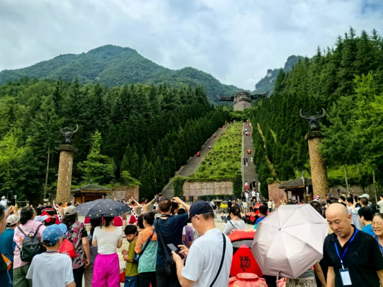 有朋自臺灣來 不亦樂乎  兩岸同胞共赴神農(nóng)架探尋文化與自然之美33