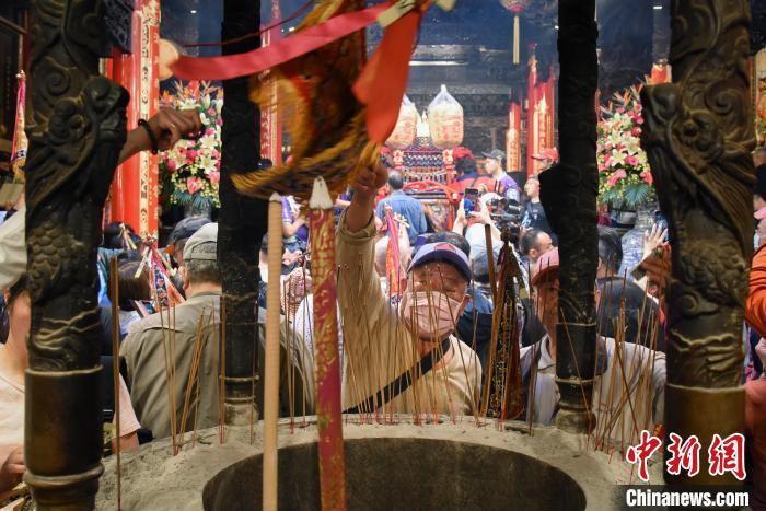 臺灣大甲媽祖起駕：當繞境“遇上”清明假期